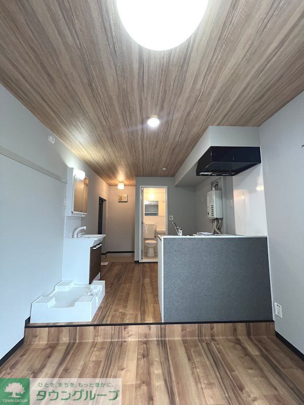 ReDEAL国立WESTの物件内観写真